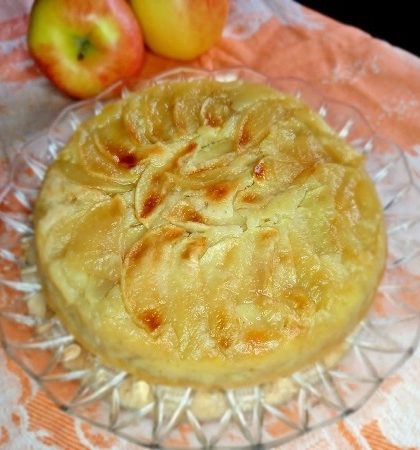 torta invertida de manzana