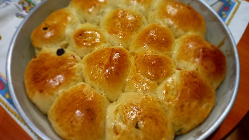 pan dulce con fruta confitada