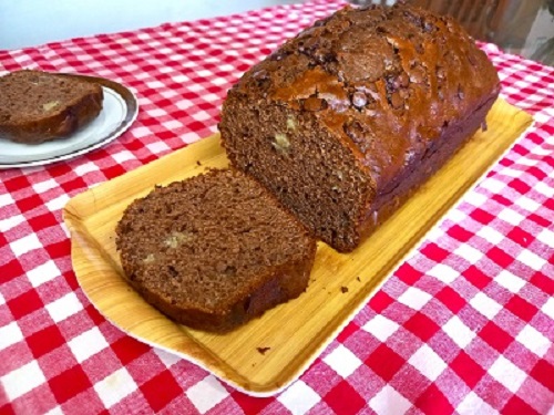 Ponqué de chocolate y banana